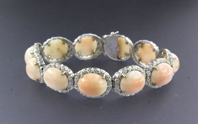Diamond bracelet with coral
