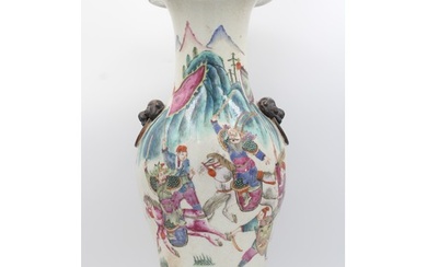 Elegant 19th century Chinese famille rose vase with rare cra...