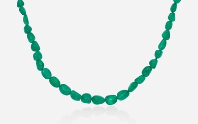 Emerald bead necklace