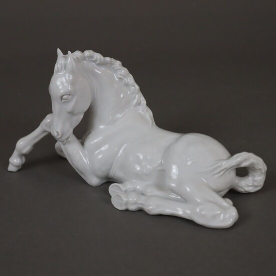 Figurine animale "Poulain couché" - Meissen, dessin : Willi Münch-Khe 1937, porcelaine blanche, émaillée, modèle...