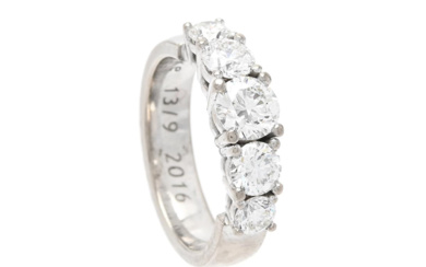 Jewellery Ring RING, 18K white gold, 5 brilliant cut diamon...