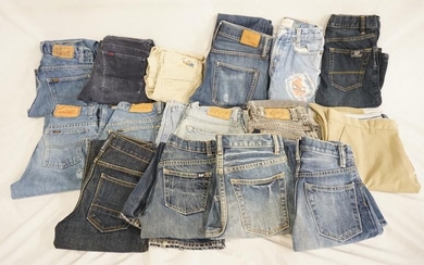 LOT OF 15 PAIRS OF GAP JEANS