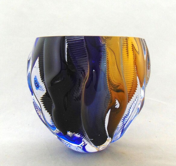Leon Applebaum art glass bowl