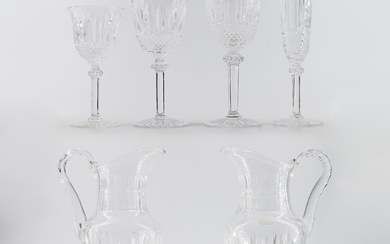 Manifattura Saint Louis, modello ''Tommy''. Parte di servizio di bicchieri in cristallo incolore e parzialmente molato composto da tredici calici…