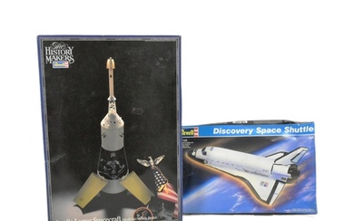Model Kits - x2 Revell made plastic model kits of Space inte...