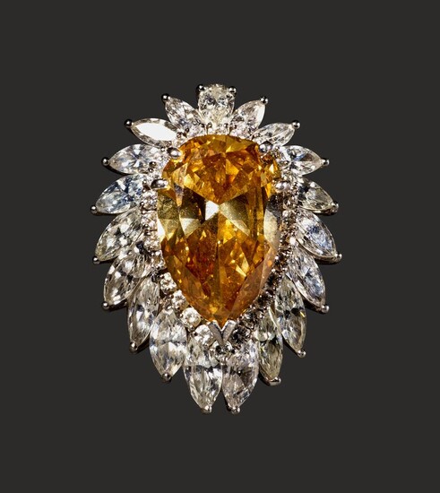 Platinum Fancy Deep Brown-Yellow DIAMOND and diamond RING (GIA CERTIFICATE)