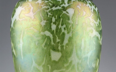 Robert Held SKOOKUM Iridescent Art Glass Vase