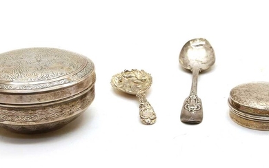 Silver items, comprising: an Egyptian silver pot