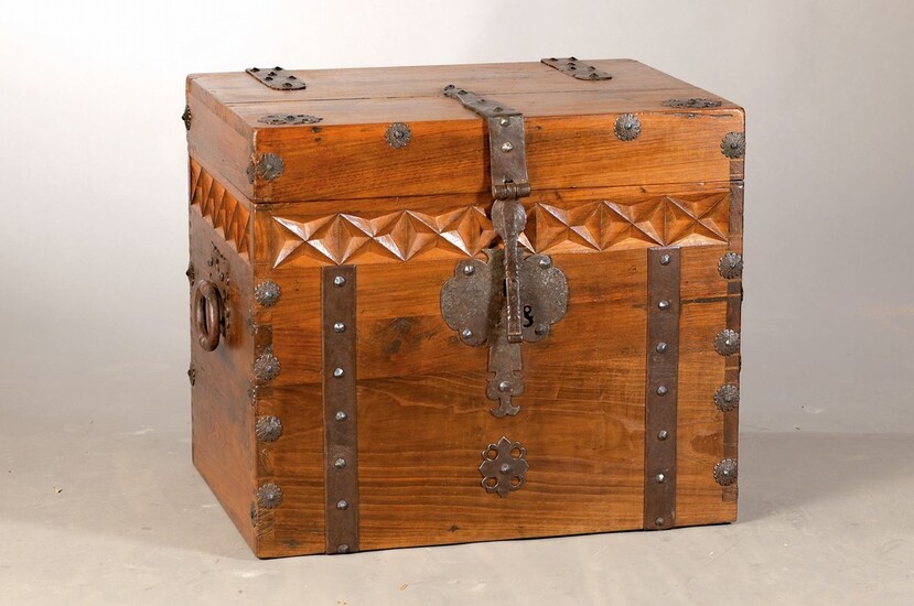 Small Chest, English colonial style, around 1820 -...
