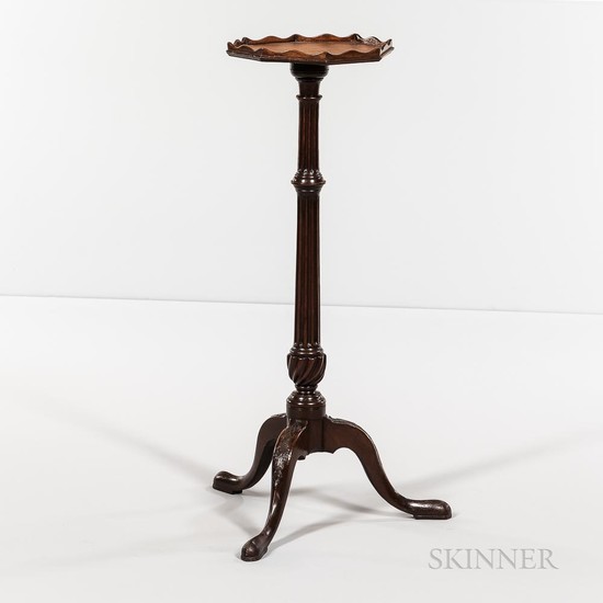 Tall Chippendale-style Carved Mahogany Kettle Stand
