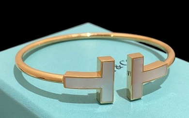 Tiffany T Wide Mother-of-Pearl Wire Bracelet in 18k Yellow Gold