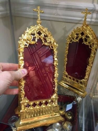 Traditional Gothic Reliquary for your relics + All