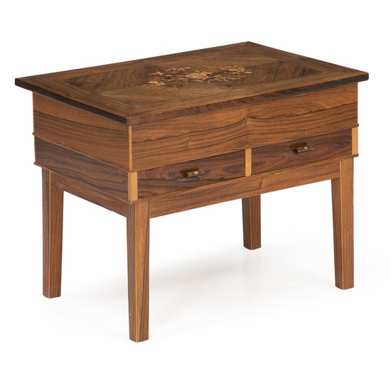 Unknown furniture design: Rosewood sewing table with flip-up top inlaid with floral intarsia. H. 47 cm. W. 61 cm. D. 42 cm.