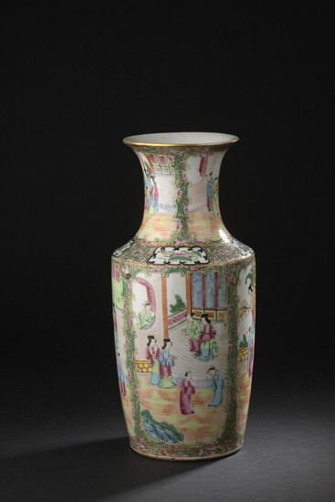 Vase balustre en porcelaine de Canton Chine,... - Lot 164 - Daguerre
