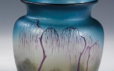 Vase mit Baumlandschaft
