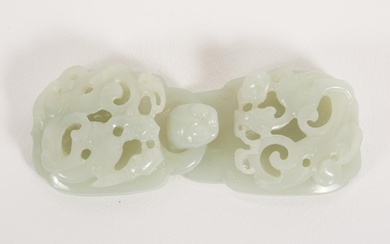 iGavel Auctions: Chinese Celadon Jade Two-Part Belt Hook ASW1