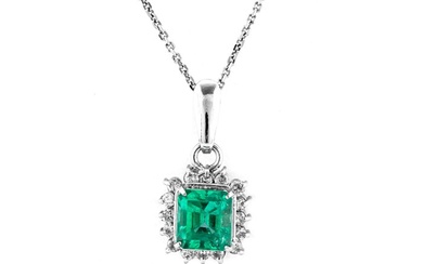 0.89 tcw Emerald Pendant Platinum - Pendant - 0.73 ct Emerald - 0.16 ct Diamonds - No Reserve Price