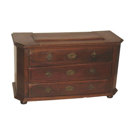 1 Walnut wood miniature chest of drawers with...