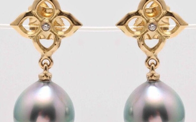 14 kt. Yellow Gold - 10x11mm Lustrous Tahitian Pearls
