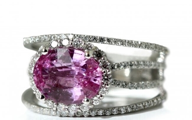 18K White Gold Sapphire and Diamond Ring