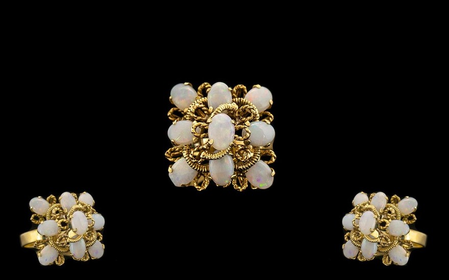 18ct Gold Attractive and Nice Quality Opal Set Cluster Dress...
