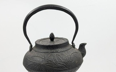 19th C Japanese Export Cast Iron Teapot