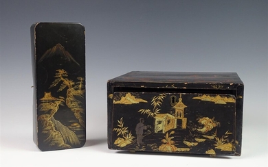 (-), 2 zwart laqué kistjes met goud decor...
