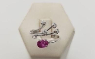 Ring - Gold, White gold - Ruby