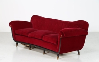 ITALIAN MANUFACTURE Sofa. Wood and velvet. Cm 218,…