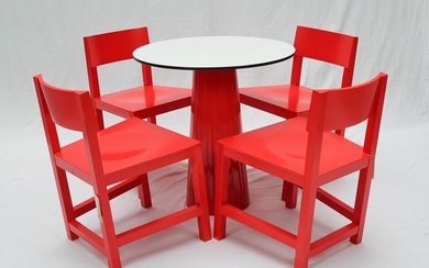 Joep Van Lieshout, Marcel Wanders - Moooi - table & 4 chairs (5) - ALV shaker stoel & Container tafel