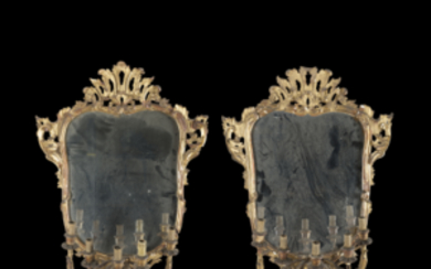 A pair of giltwood mirrors. 18th century (cm 85x66) (restorations)
