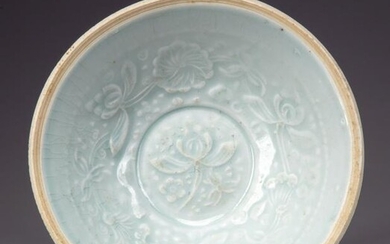A CHINESE QINGBAI GLAZED 'FLORAL' BOWL, CHINA, SONG