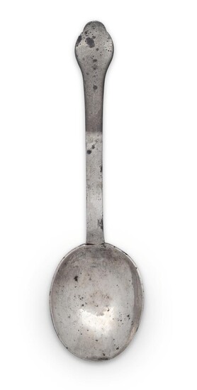 A Charles II silver trefid spoon by John King, scratch engraved to reverse of terminal with the initials ADH over MCL, 18.2cm, approx. weight 1.7oz Provenance: The estate of the late designer, Anthony Powell