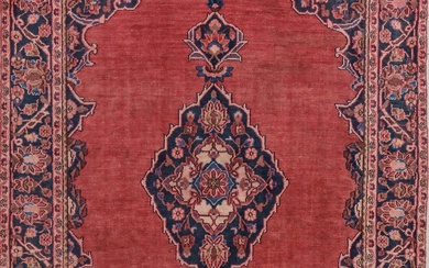 A Persian Hand Knotted Ardakan Rug, 193 X 130