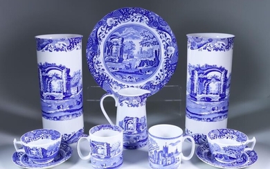 A Spode Blue and White Pottery Part Dinner, Tea...