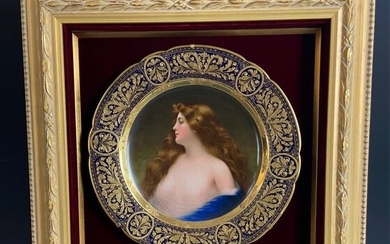 A VERY FINE ROYAL VIENNA PORTRAIT PLATE SIGNED WAGNER