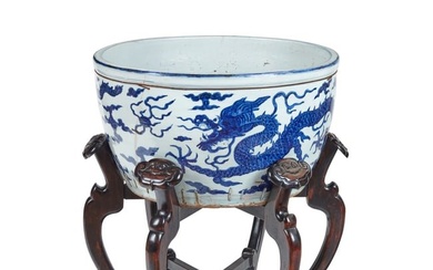 A monumental Chinese blue and white dragon basin
