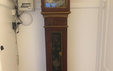 SOLD. A painted and decorated Danish Baroque longcase clock. Dated 1777. H. 212 cm. – Bruun Rasmussen Auctioneers of Fine Art