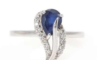 NOT SOLD. A sapphire and diamond ring set with a sapphire weighing app. 0.90 ct. and diamonds, mounted in 14k white gold. Size 50. – Bruun Rasmussen Auctioneers of Fine Art