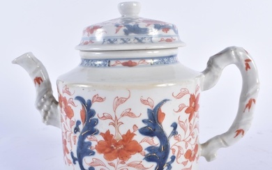 AN 18TH CENTURY CHINESE EXPORT IMARI PORCELAIN TEAPOT AND CO...