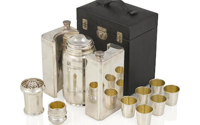 AN AMERICAN STERLING SILVER TRAVEL COCKTAIL SET