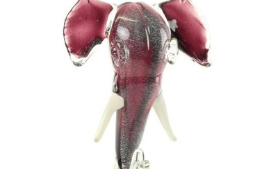 An amazing glass elephant - Murano glass art