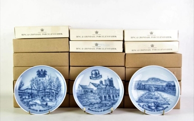 B&G Copenhagen Set Of 20 Plates Depicting Australian Universities