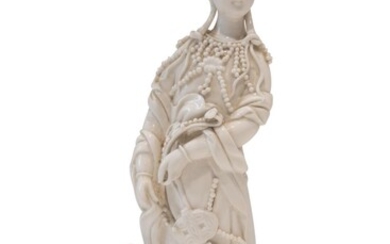 Blanc de Chine "Guanyin", porcelain figure | Blanc de Chine "Guanyin", Porzellanfigur