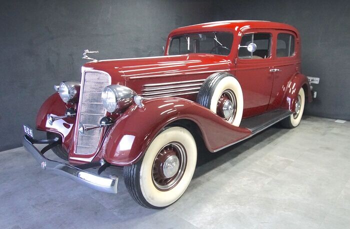 Buick - Series 60 Club Sedan - 1935