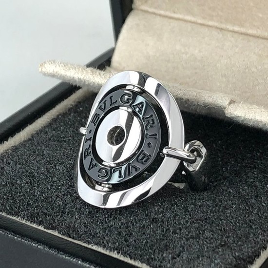 Bvlgari Astrale Collection Lady's Ring, Size 55 (EU) - 18 kt. White gold - Ring