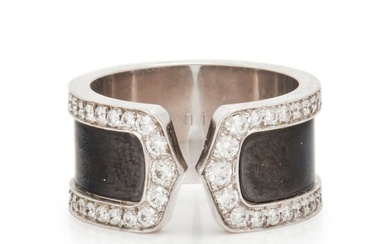 CARTIER, WHITE GOLD AND ENAMEL 'DOUBLE C' RING