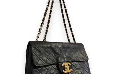 Chanel - Timeless Classic Flap Jumbo - Handbag