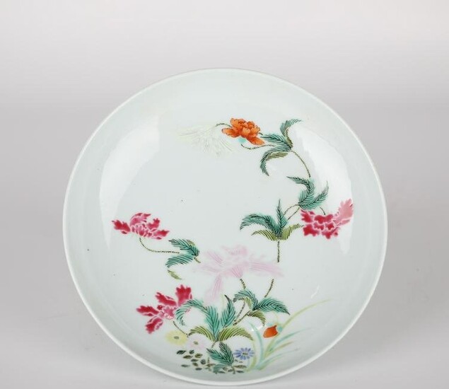 Chinese Floral Pattern Porcelain Plate, Qing Dynasty