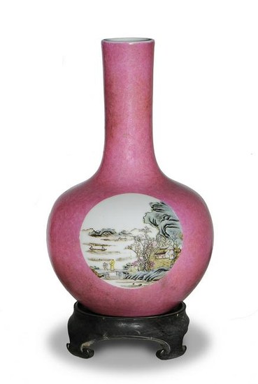 Chinese Pink Ground Tianqiu Vase, Republic period